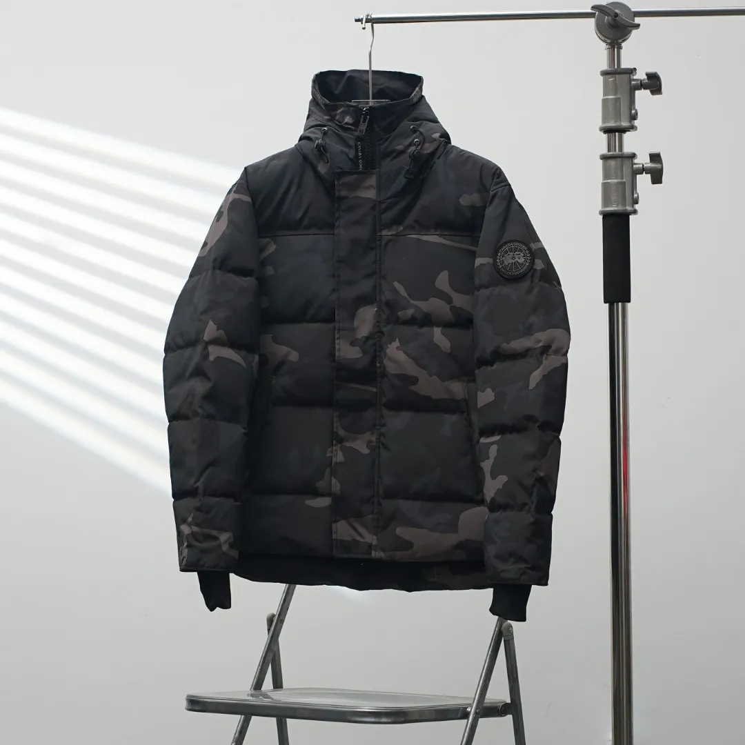 CANADA GOOSE 17 ： Size：S-XXL